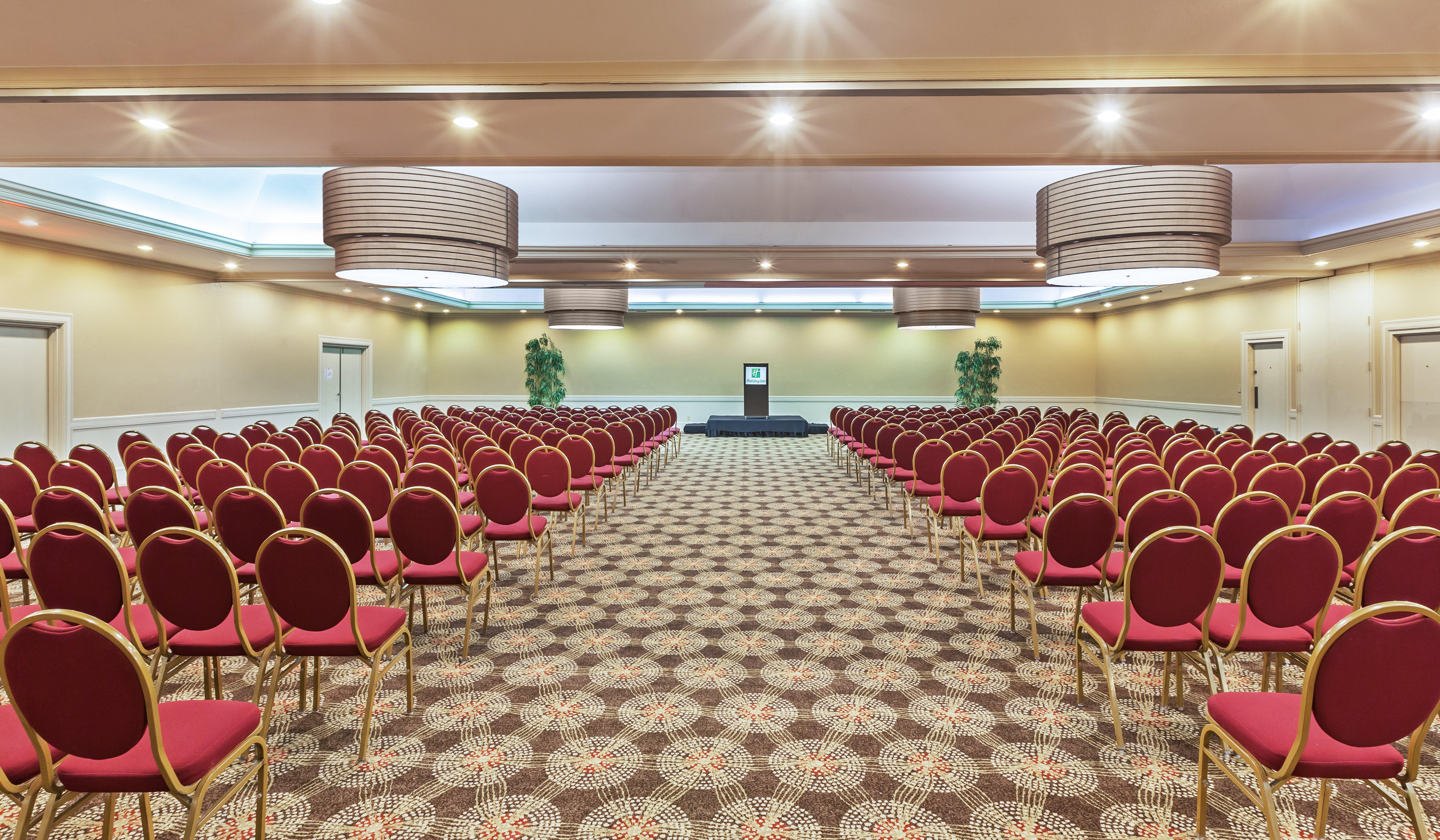 Holiday Inn Tyler - Conference Center By Ihg Exterior photo