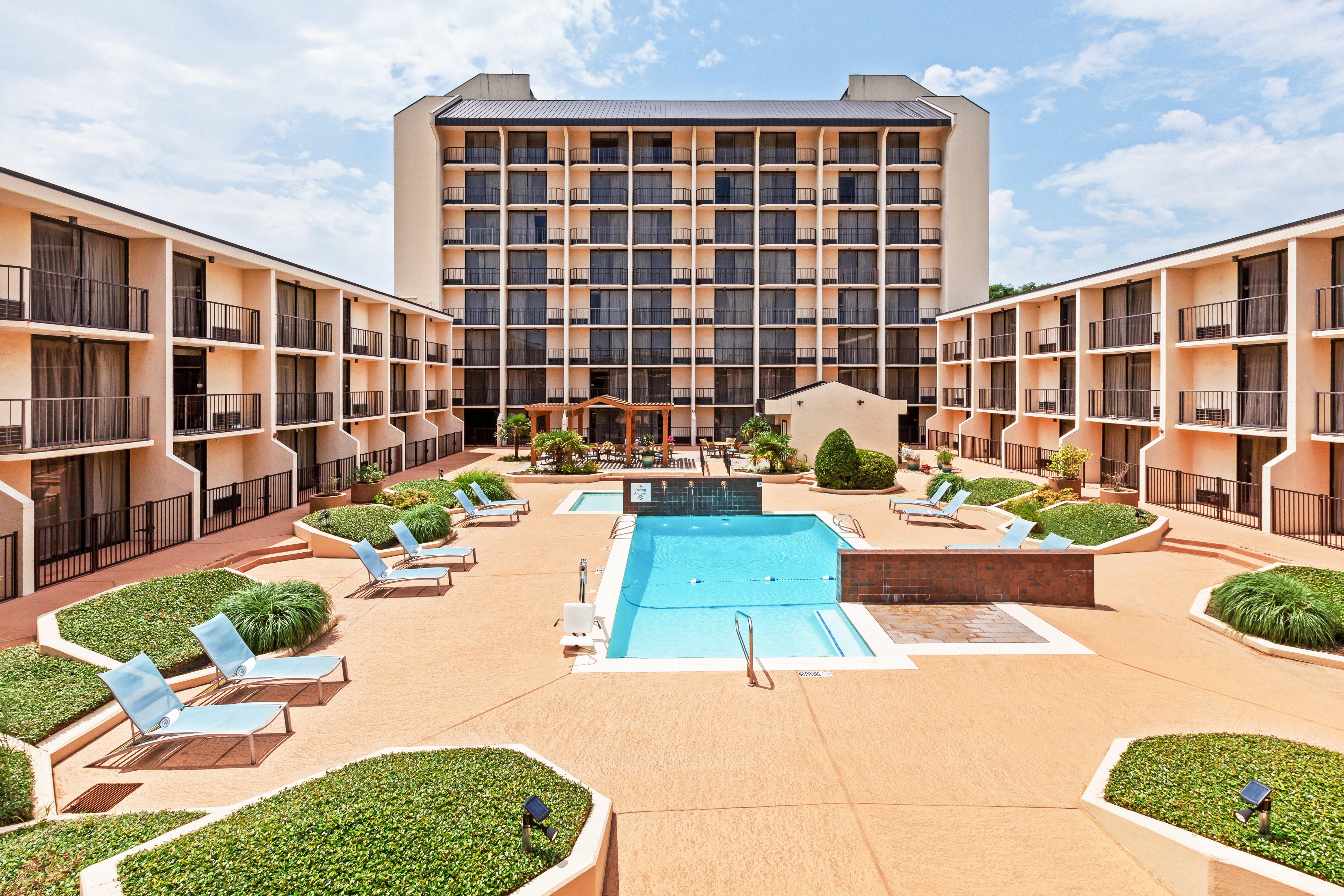 Holiday Inn Tyler - Conference Center By Ihg Exterior photo