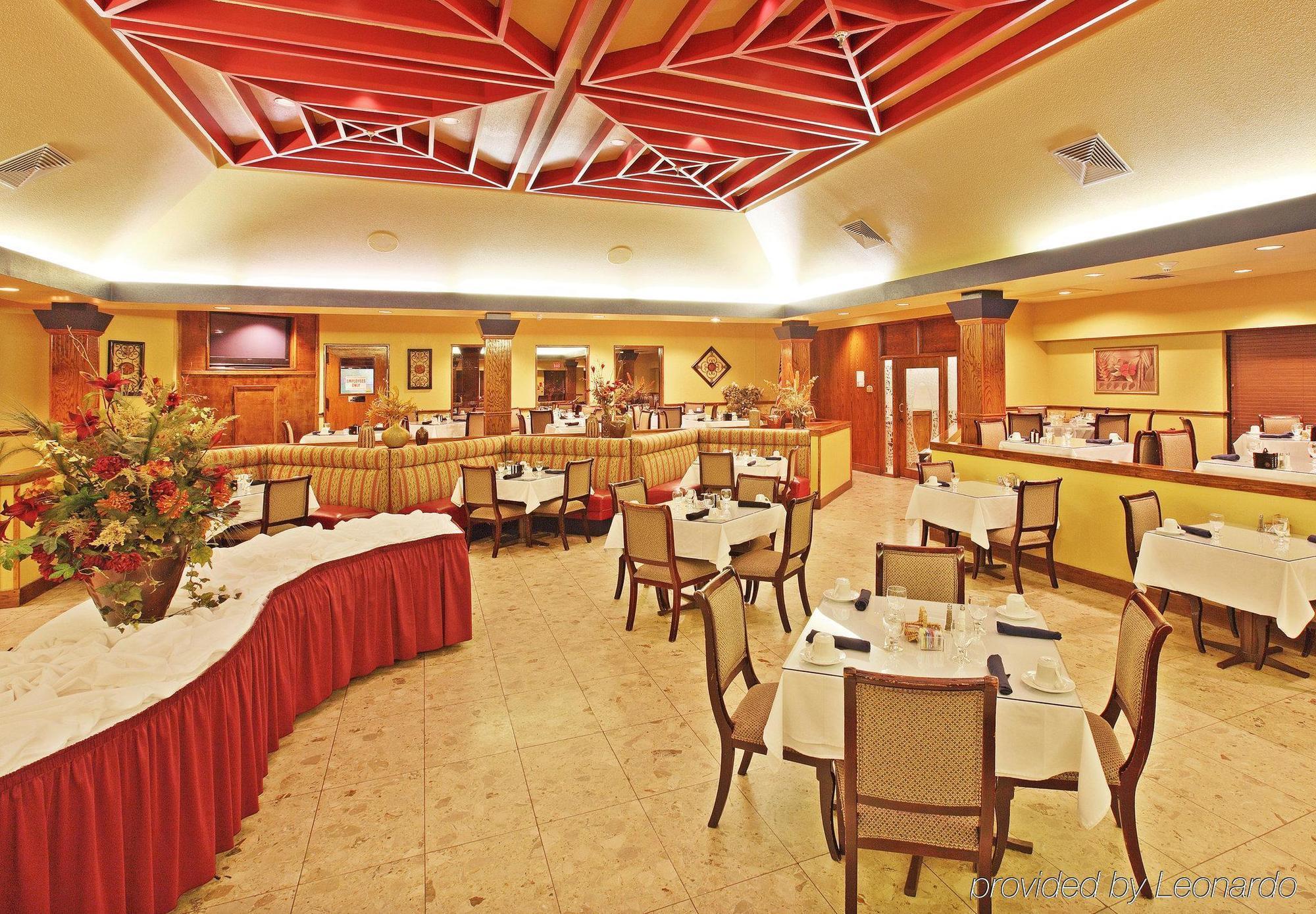 Holiday Inn Tyler - Conference Center By Ihg Exterior photo