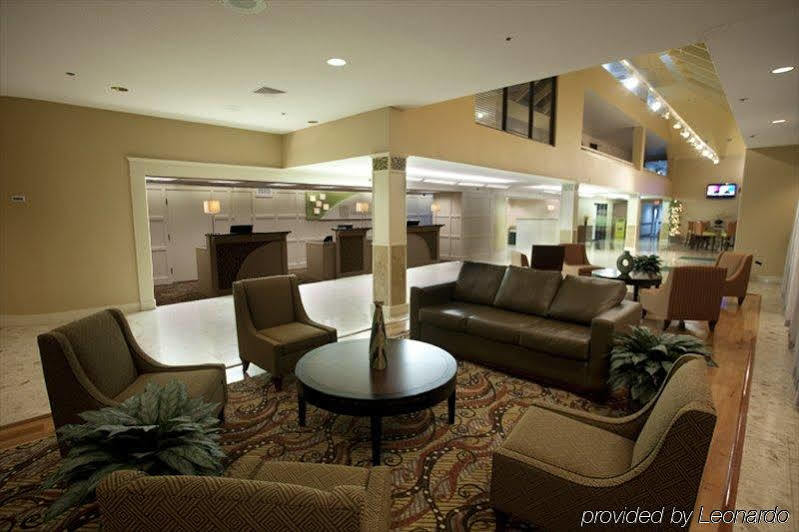 Holiday Inn Tyler - Conference Center By Ihg Exterior photo